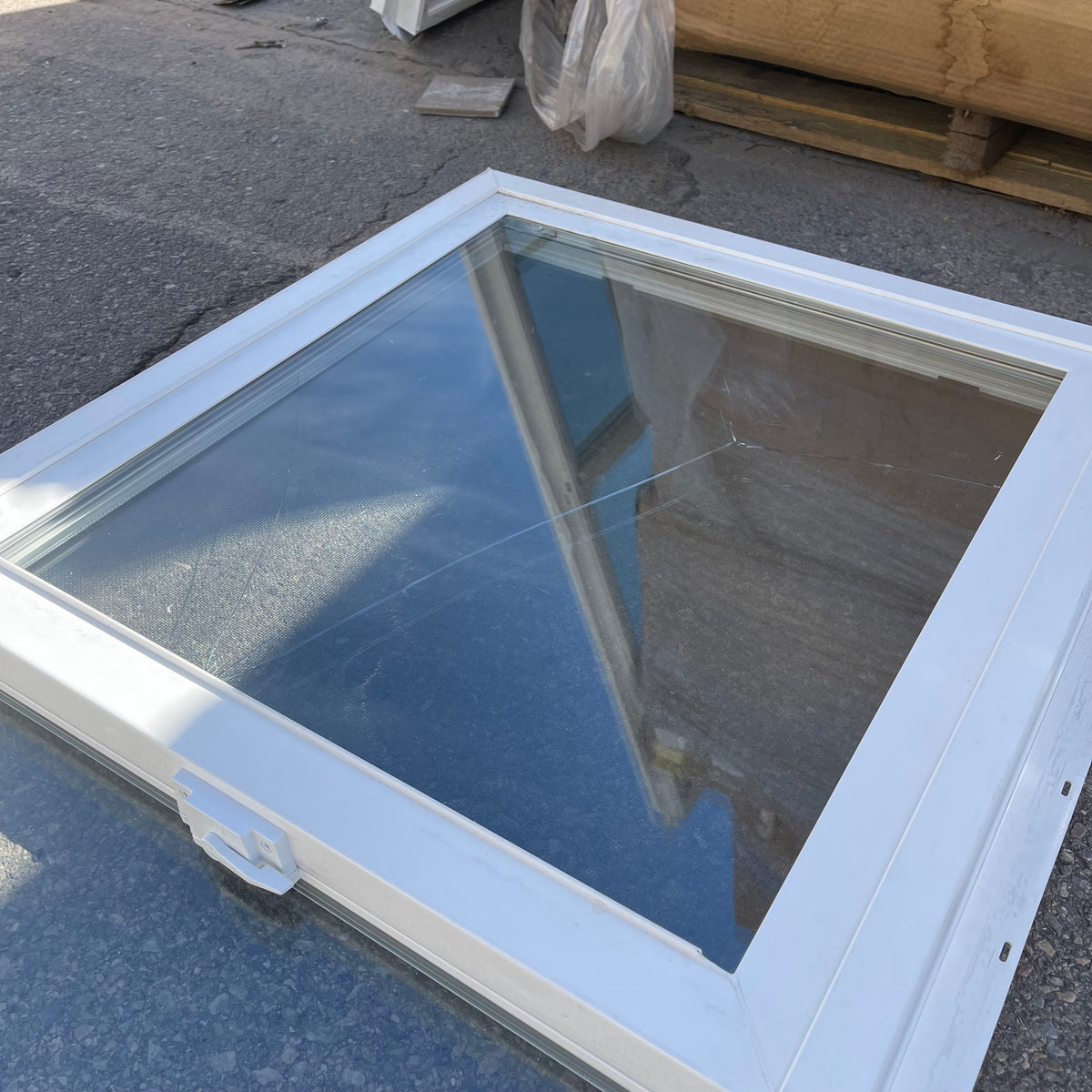 JELD-WEN Sliding Glass Windows 48"x24" & 60"x36"