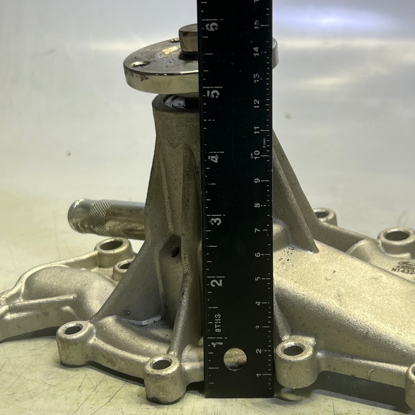 GATES Engine Water Pumps Sz 11"L x 5"H N14324