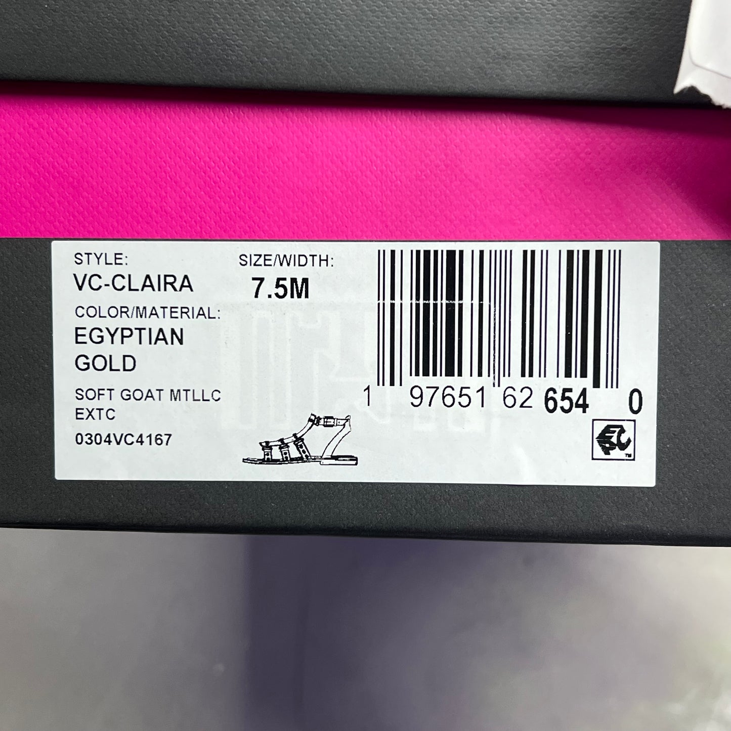 VINCE CAMUTO Leather Studded Gladiator Sandals Women's Sz 7.5M Egyptian Gold