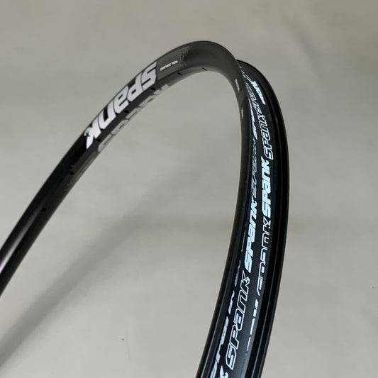 SPANK Radial Compliance Flare 24 Vibrocore 700c 24" inner W 29" 32H Black (New)