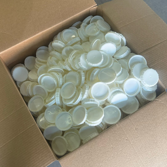 ZA@ Pallet of BERRY Linerletica/Tricorbraunwhoo Plastic Top 1250 PK!