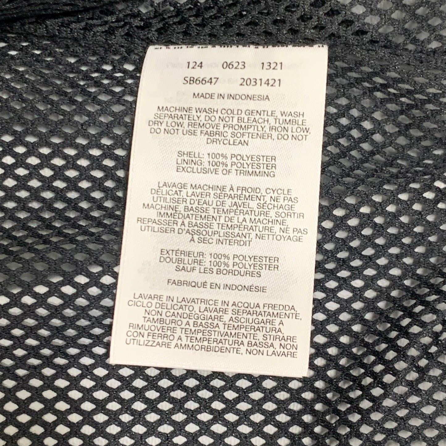 COLUMBIA Reflective Detail Hikebound Jacket Boys Youth Sz XS Black SB6647-010