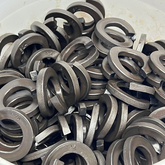 ITW SHAKEPROOF (150 PACK) Helical Spring Split Washers 24MM D492KN0163