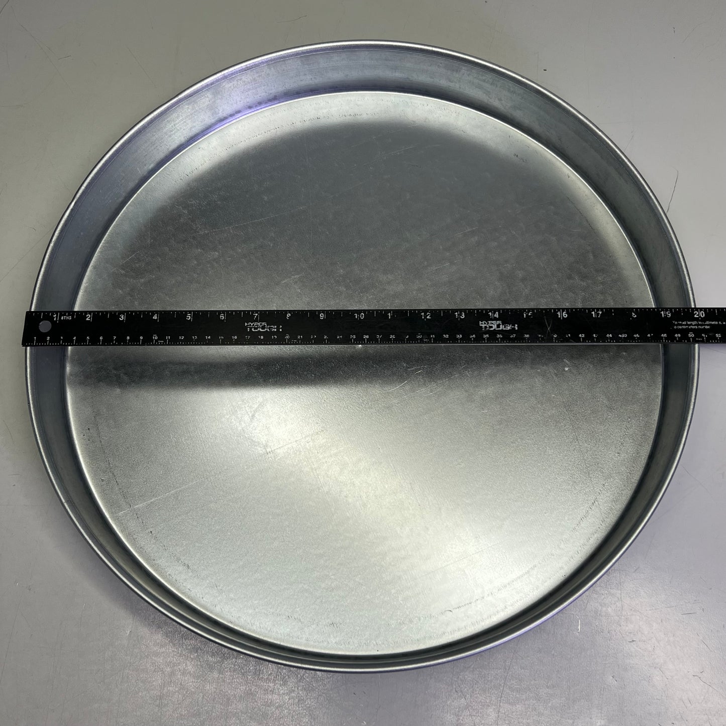 Metal Cake & Bread Pans, Round Sz 20"D x 2.5"H, Silver