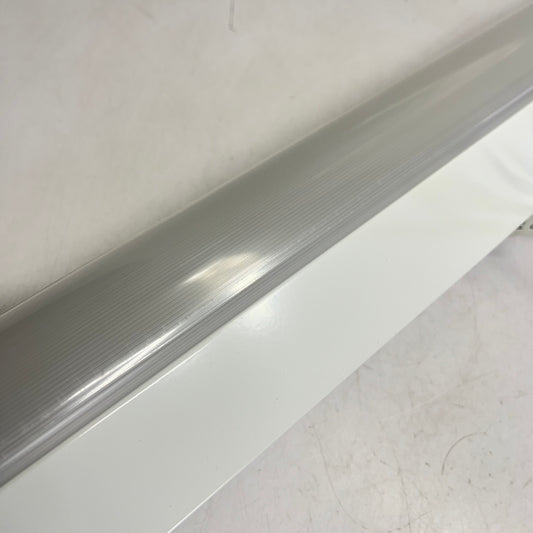ILP LIGHTING Linear Strip Light 4' 25W 4000K Frosted Acrylic White VS43LU40FRL