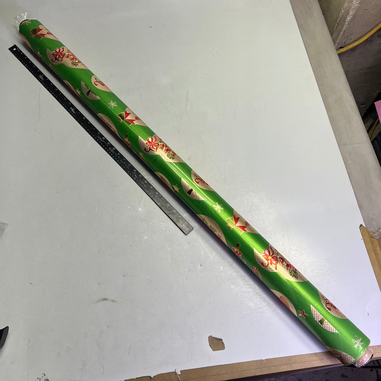 Christmas Ornaments Poinsettia & Bells Vinyl Tablecloth 54"x60' Shine Green