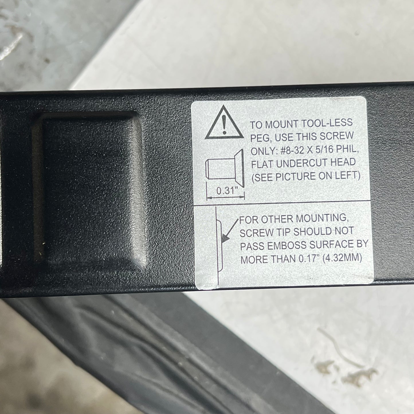 SCHNEIDER ELECTRIC Power Strip Metered by Outlet W/ Switching 12' Black AP8641