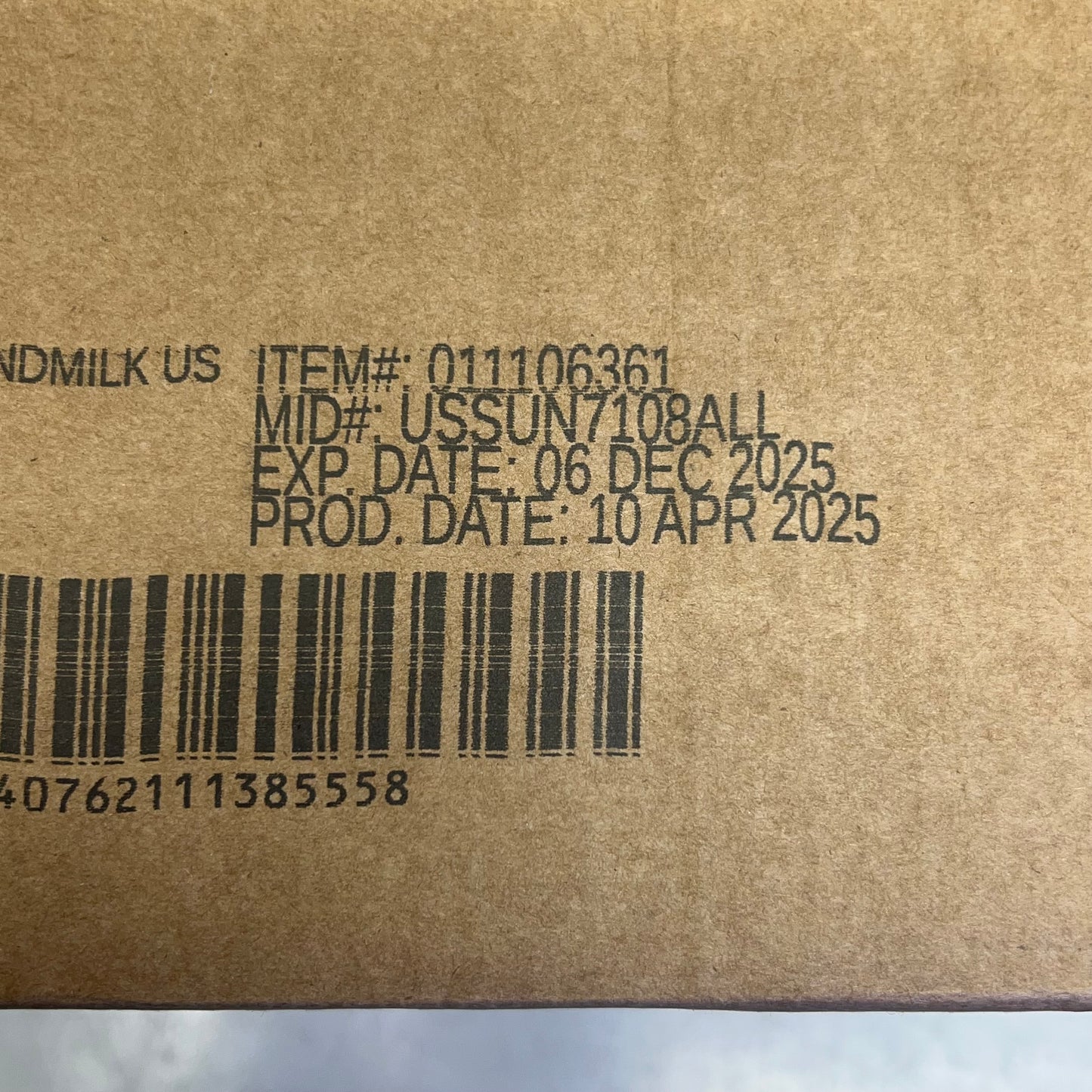 ZA@ STARBUCKS (8 PACK) Unflavored Almond Milk Fortified Beverage 64 fl oz BB 12/25