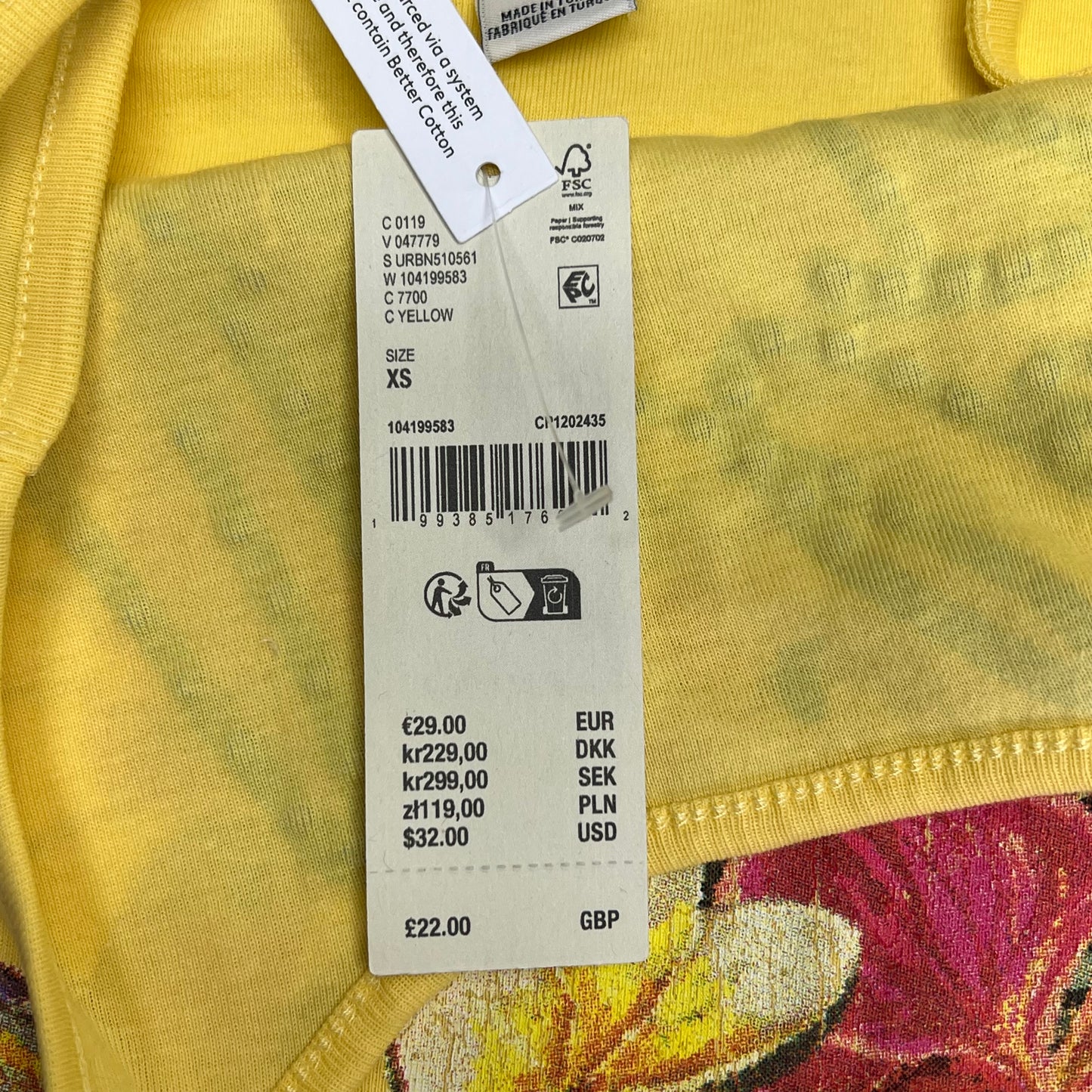 URBAN OUTFITTERS Chileno Bay Tropical Floral Camisole Top Women's Sz XS Yellow