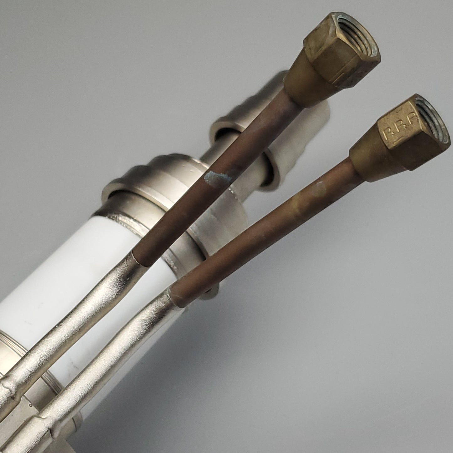 FERRITE Mega Industries L-Band Magnetron Microwave Tube L10016-5R (For Parts)