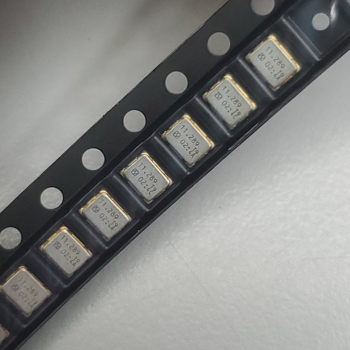 NIHON DEMPA KOGYO CO (1 Reel of 3000) Bose Microchips P/N 738626-11M289AE08 (New)