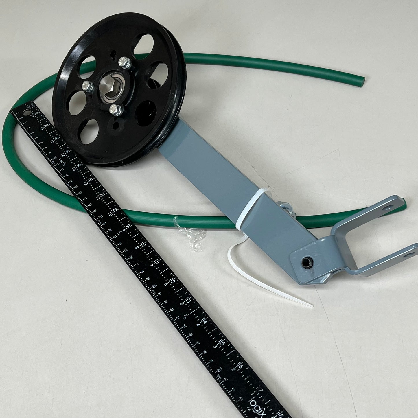 BRUNSWICK Elevator Belt Tensioner Assembly Black/Green 47014053001