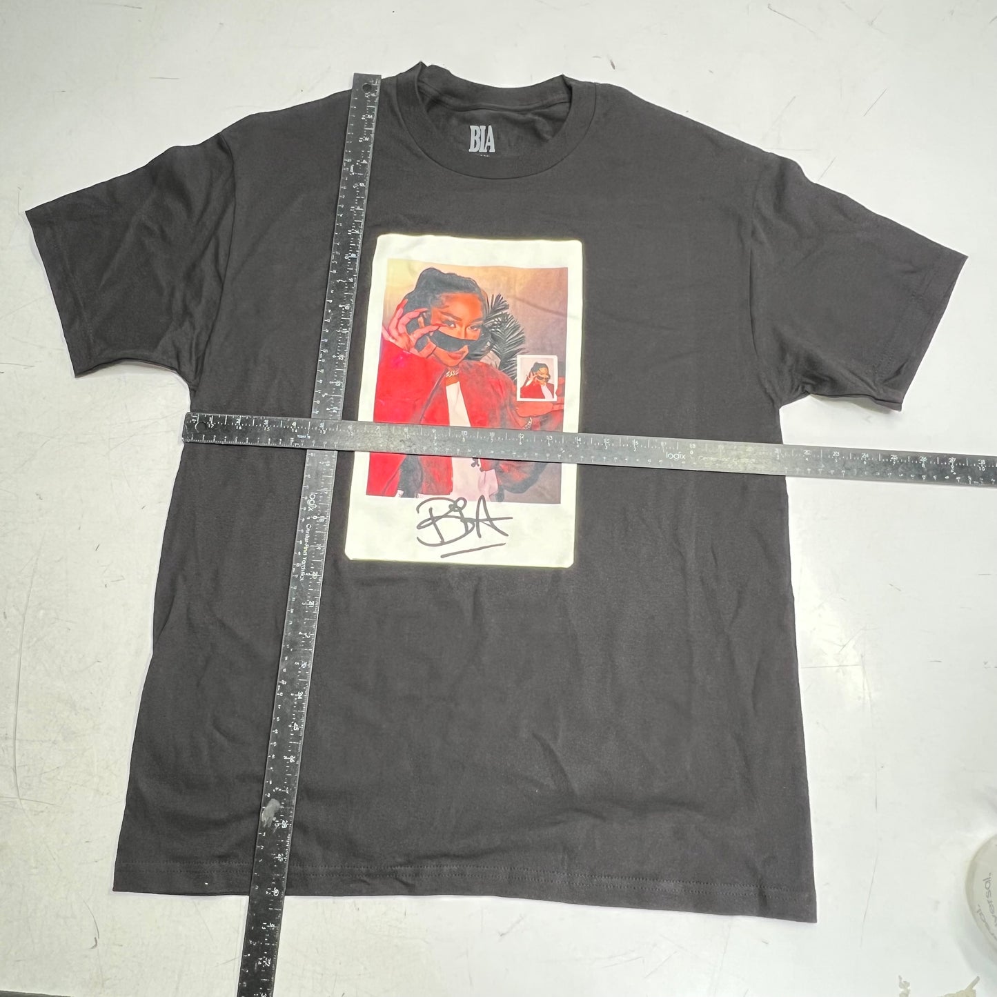 BIA Polaroid Picture Bold Cotton Graphic Tee Shirt Unisex Sz L Black/Red