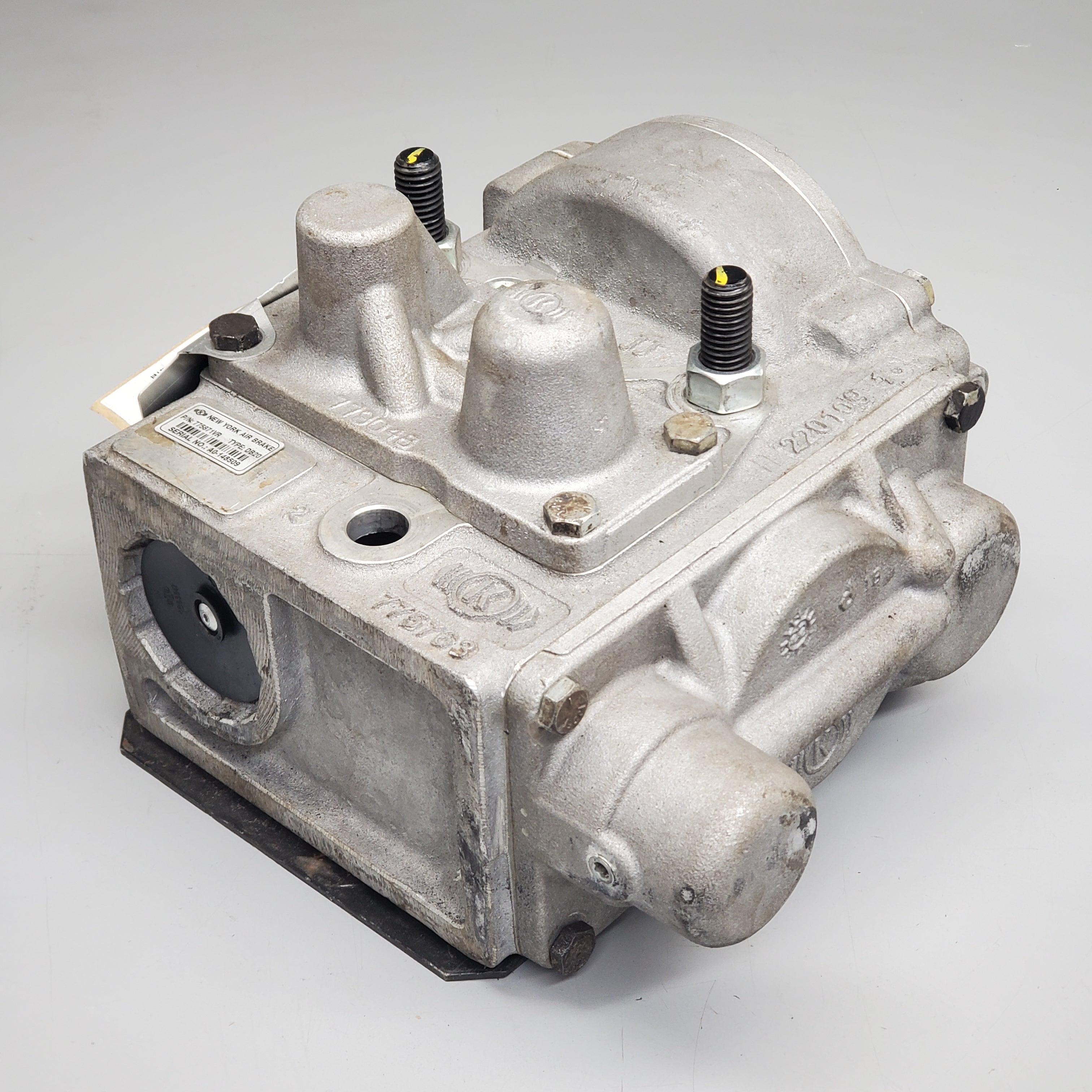 KNORR New York Air Brake Valve Type DB20 775871 VR (Reman