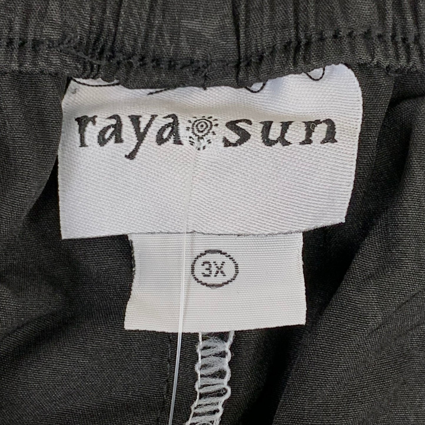 RAYA SUN Stretch Swim Style Shorts W/ Flower Design Women's 3X Black/Gray