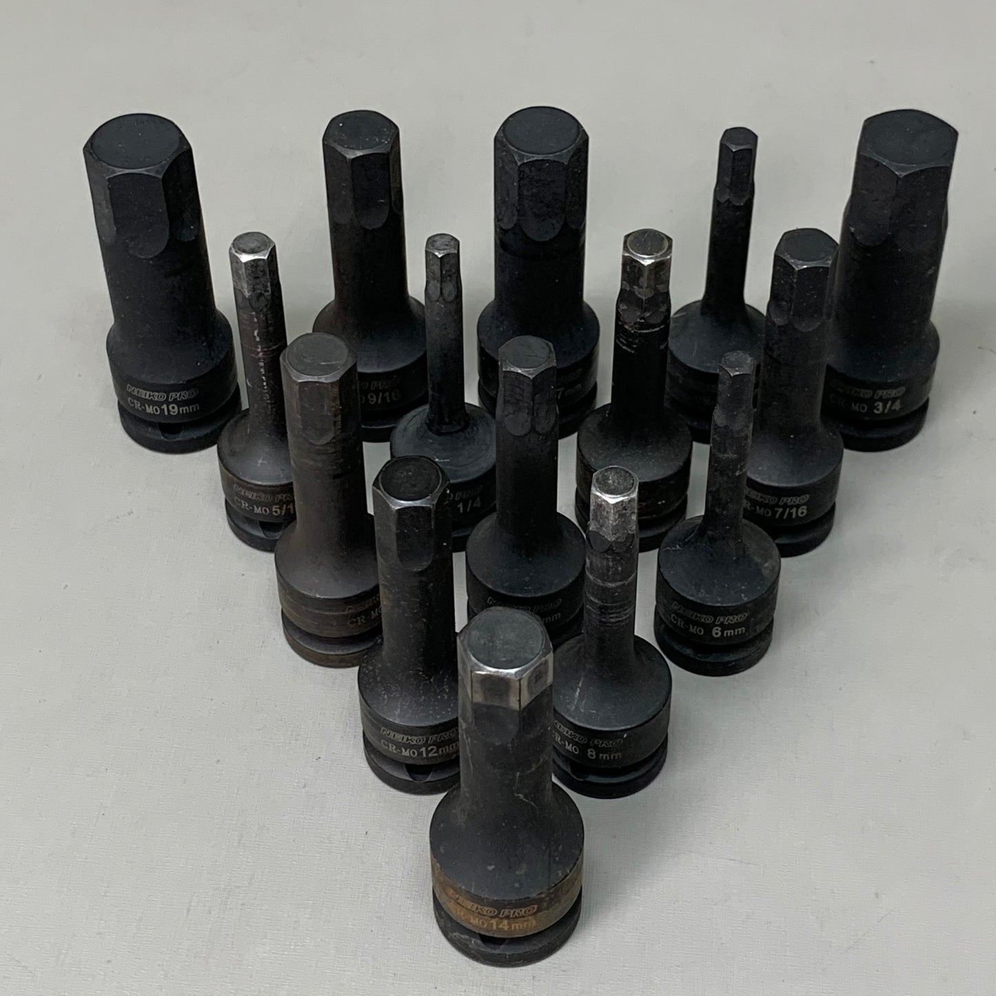 NEIKO 15 Piece SAE/Standard 1/2" Dr. Hex Impact Bit Set 1/4"-3/4" & 6MM-19MM (Pre-Owned)