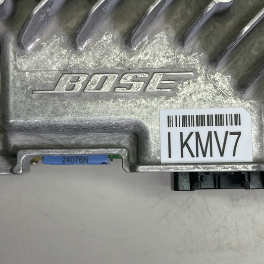 BOSE Genuine Mazda Amp Power Audio KMV7-66-A20E