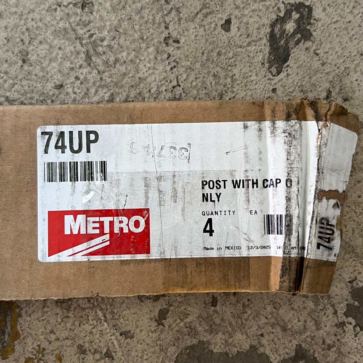METRO (4 PACK) Post With Cap Sz 73.5"L Grey 74UP