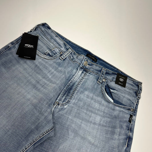 SILVER JEANS CO Gordie Loose Fit Short Eco Friendly Women's Sz 38/13 Indigo