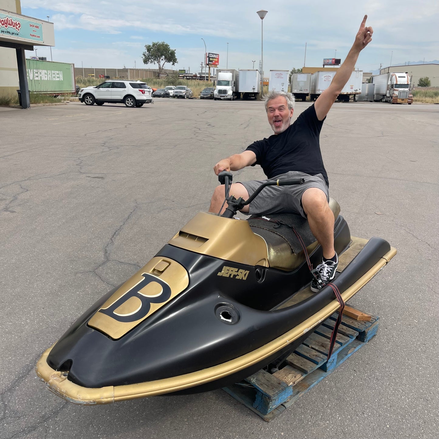 Z@ KAWASAKI Personal Watercraft (Waverunner/Jet Ski/Sea-Doo) Black & Gold w/ Custom "Jeff-Ski" Print (AS-IS)