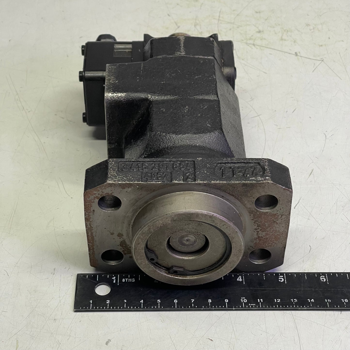 BOSCH Genuine Fuel Pump F00B.0P.04F (AS-IS, FOR PARTS ONLY)