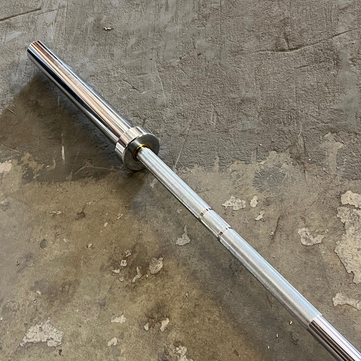 TITAN Olympic Weight Bar 1500 Lb Cap 86" L 2" Dia Chrome 86OBAR