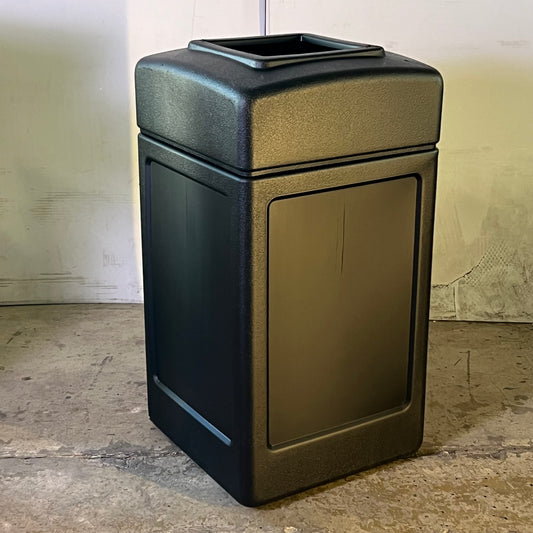 COMMERCIAL ZONE 28 Gallon Islander Series Black Harbor Square 1 Trash Can with Towel Dispenser, 755101
