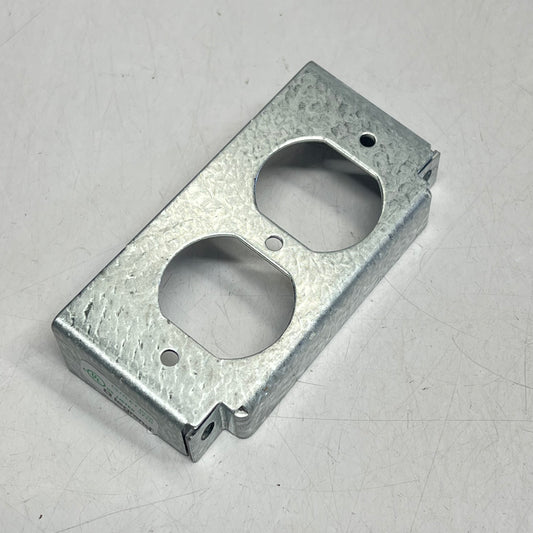 WIREMOLD Rfb4 Series Internal Duplex Bracket Standard 15 AMP & 20 Silver RFB-DR