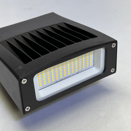 COOPER LIGHTING Lumark AP Selectable Colors Led Wall Pack 30W Bronze 13612590