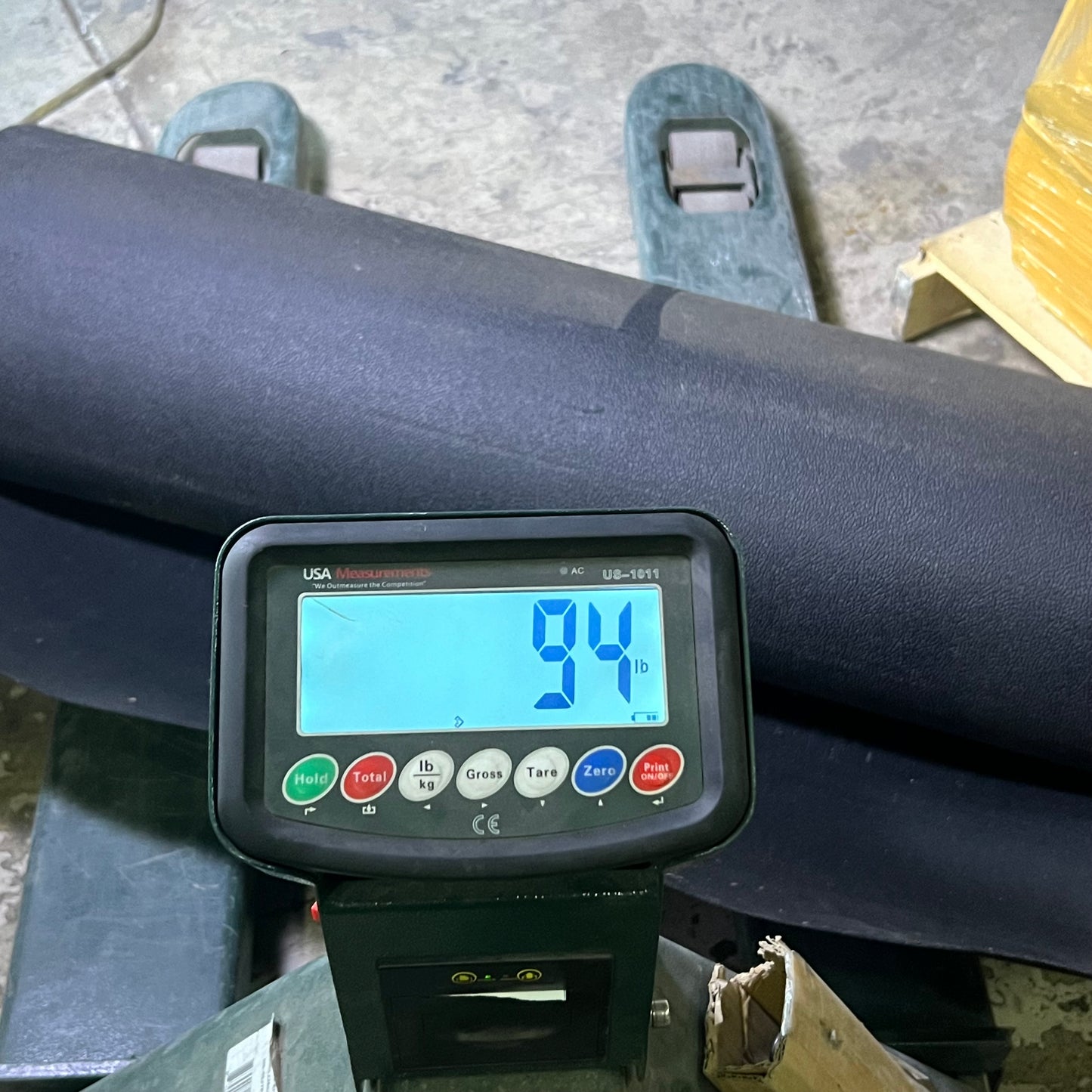 ZA@ Rubber Flooring Rolls Sz 41.5"W, Black Color