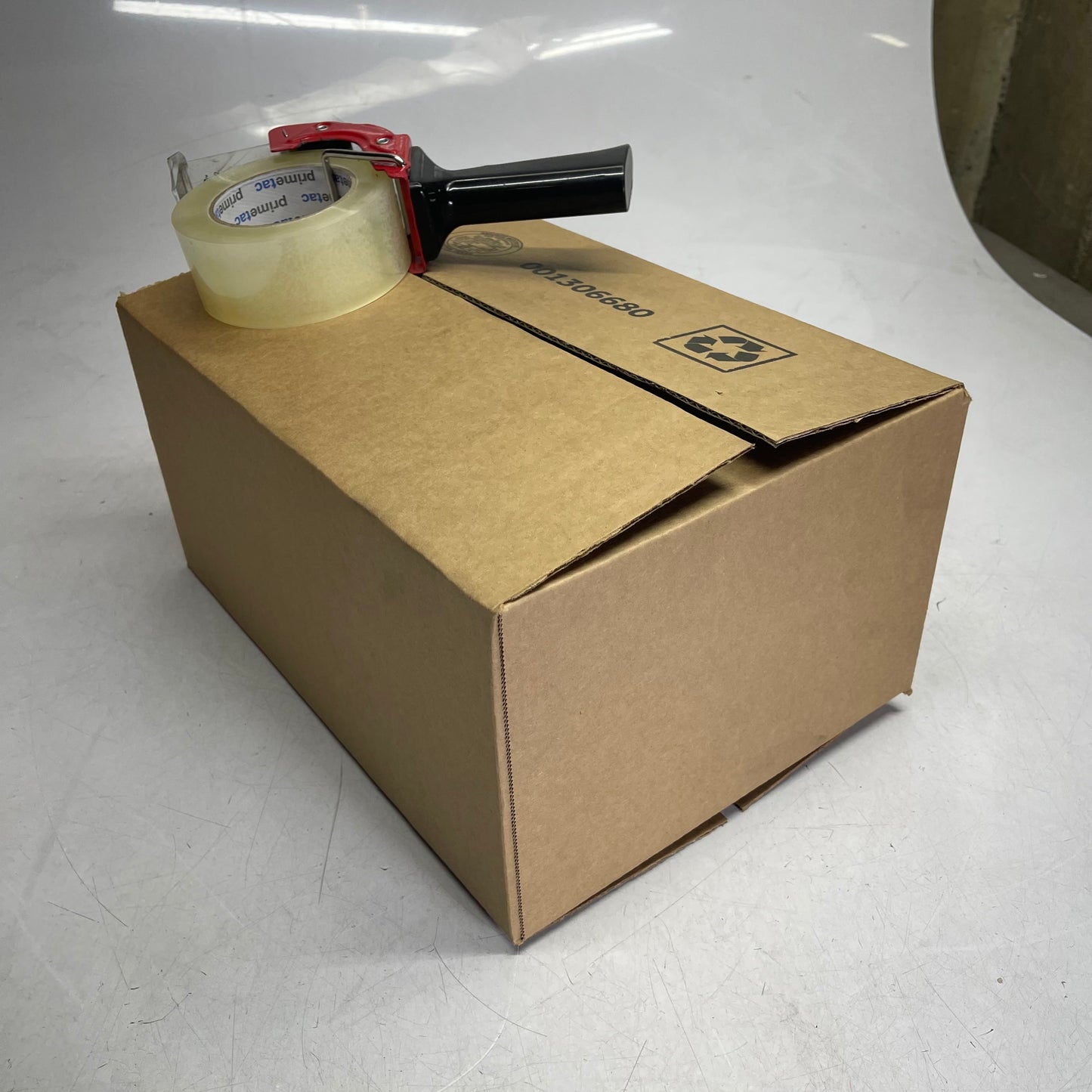 ZA@ Pallet of MIXED (185 Pack) Boxes 15”x11”x7-1/2” (AS-IS)
