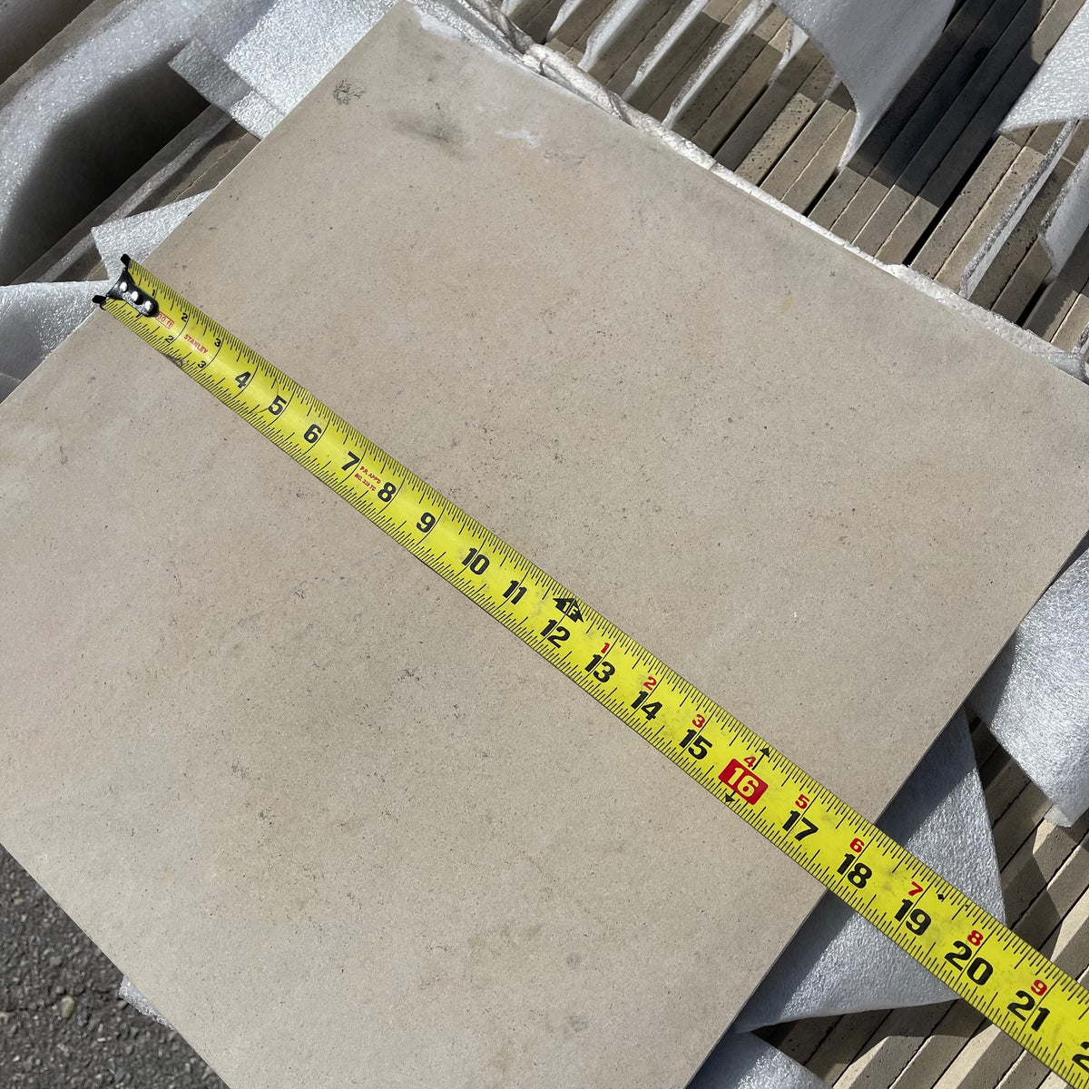 UNBRANDED (~120 Pack) Tiles 18"x18"x0.5" Limestone(?)