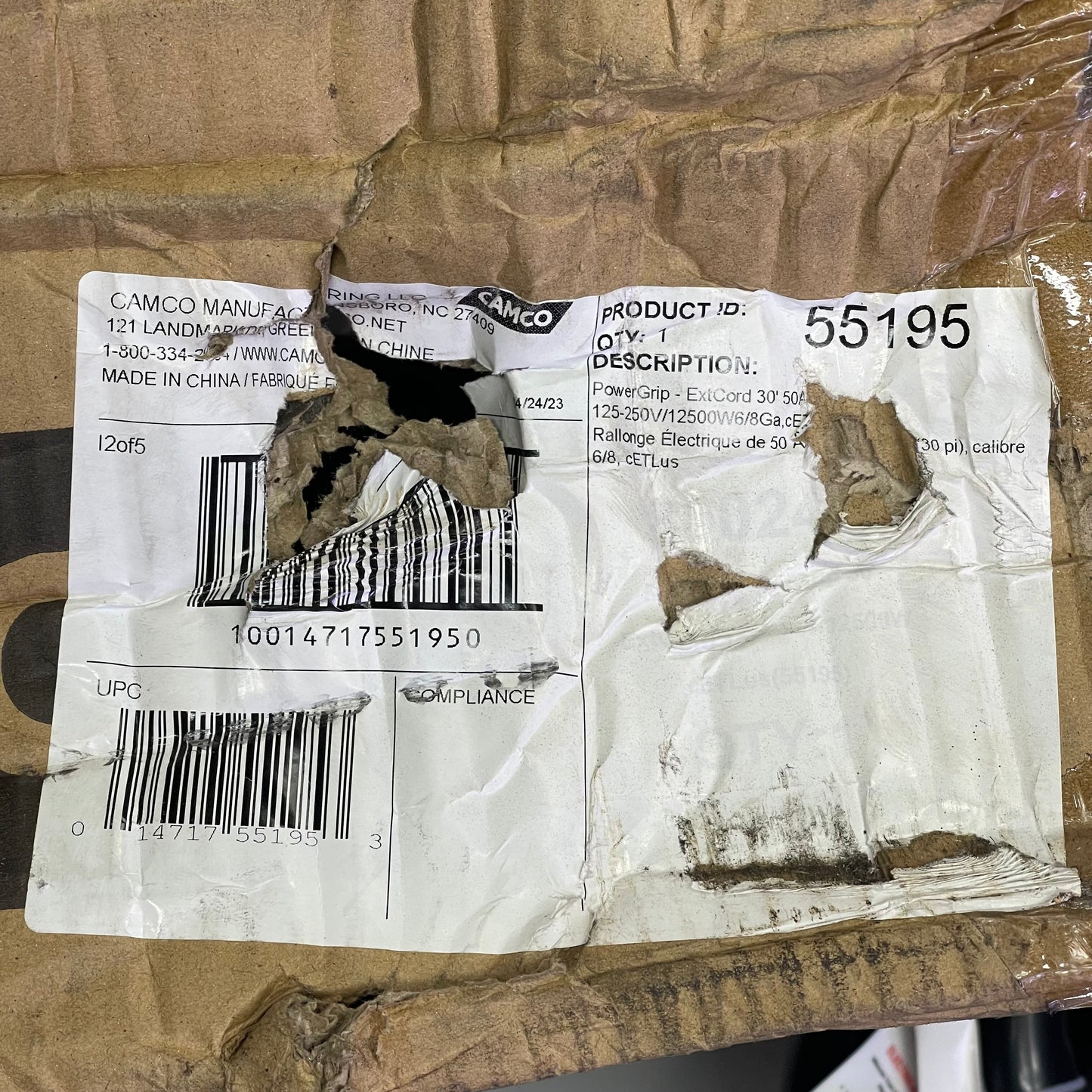 CAMCO RV Power Grip Extension Cord 30’ Black w/ Yellow 55195