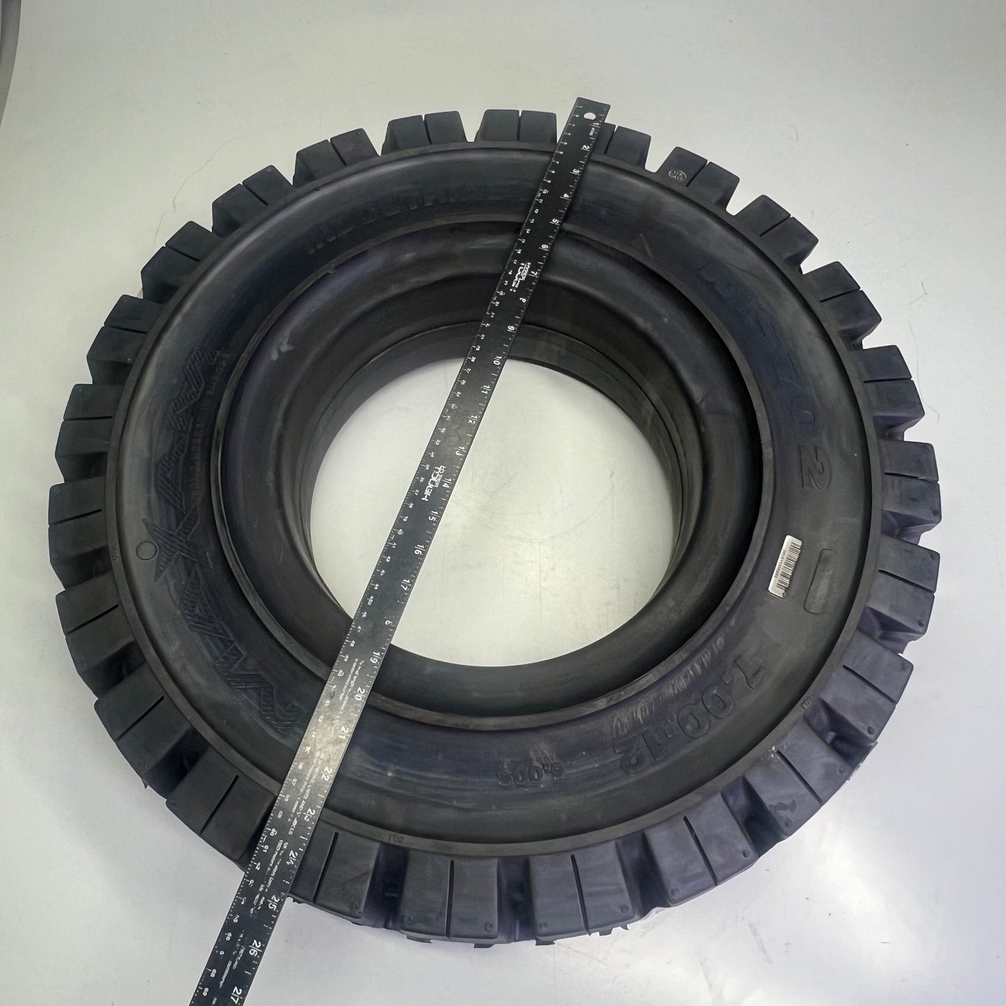 MAXAM Premium Traction Multi Layer Industrial Tire Black 7.00-12 MS702 5.00S