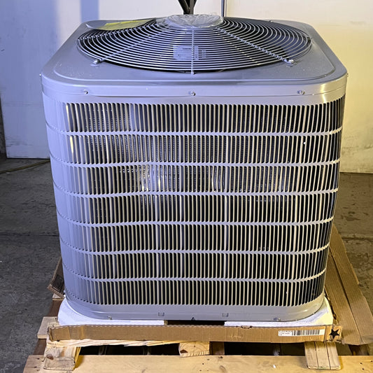 ZA@ CARRIER Air Conditioner Condensing Unit 208/230V 24SPA648W003 (AS-IS, Damage on One Side Only)