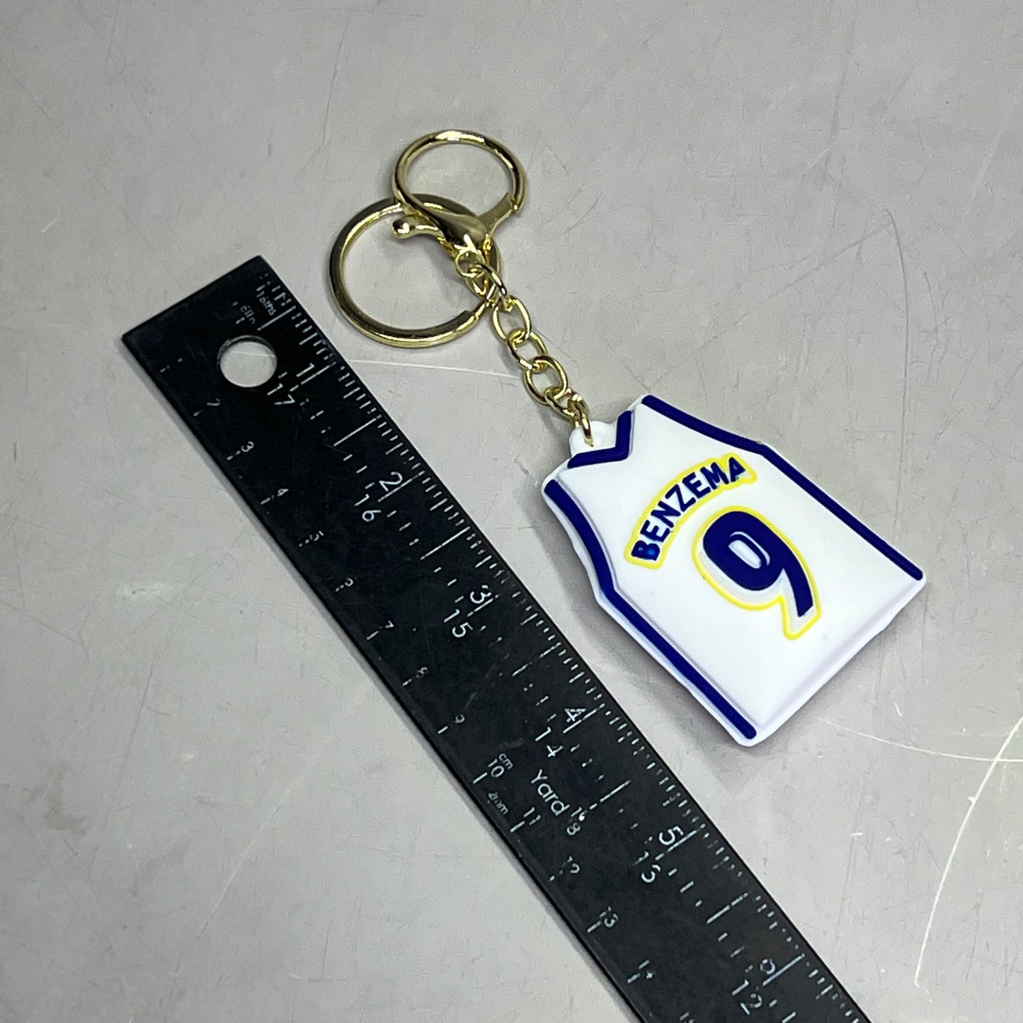 BENZEMA AND RONALDO (2 Types, 12 Pieces) Soccer Team Jersey Keychains Green/Blue/White