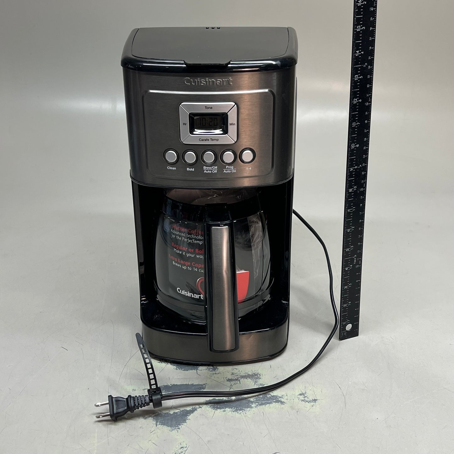 CUISINART Backlit LED Programmable Coffee Maker 14 Cup DCC-3200BK (Used)