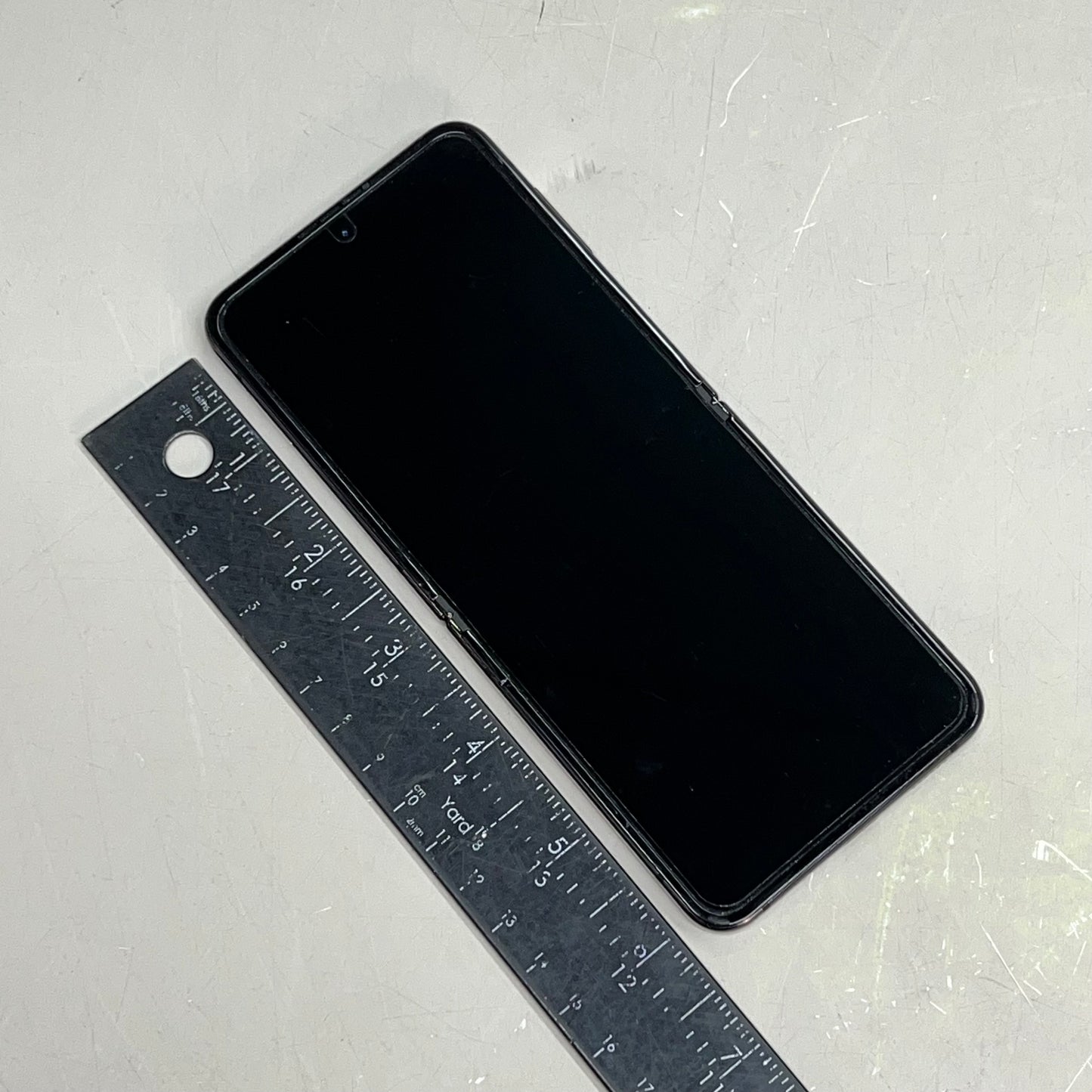 SAMSUNG Z Flip 4 Smartphone 128GB 6.7" Display White (Pre-Owned)