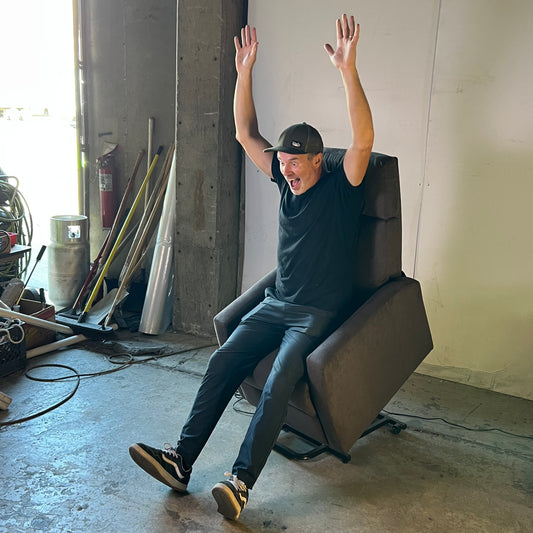 VIVALIFT POWER RECLINERS Lift Chair 27"L x 27"W x 46"H Brown