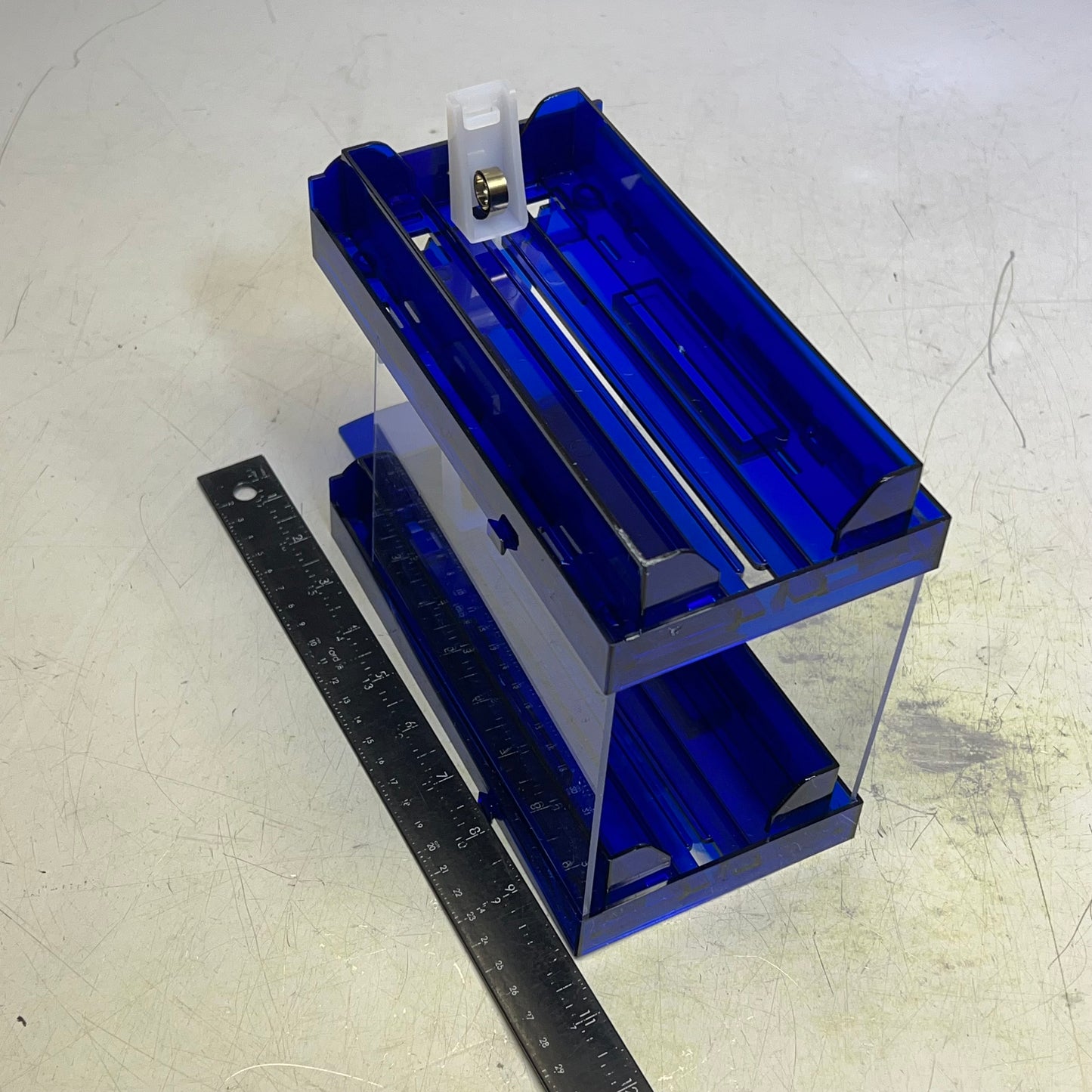 ZA@ NIVEA Round Cream Slide Dispenser 8"x7"x4" Blue/White