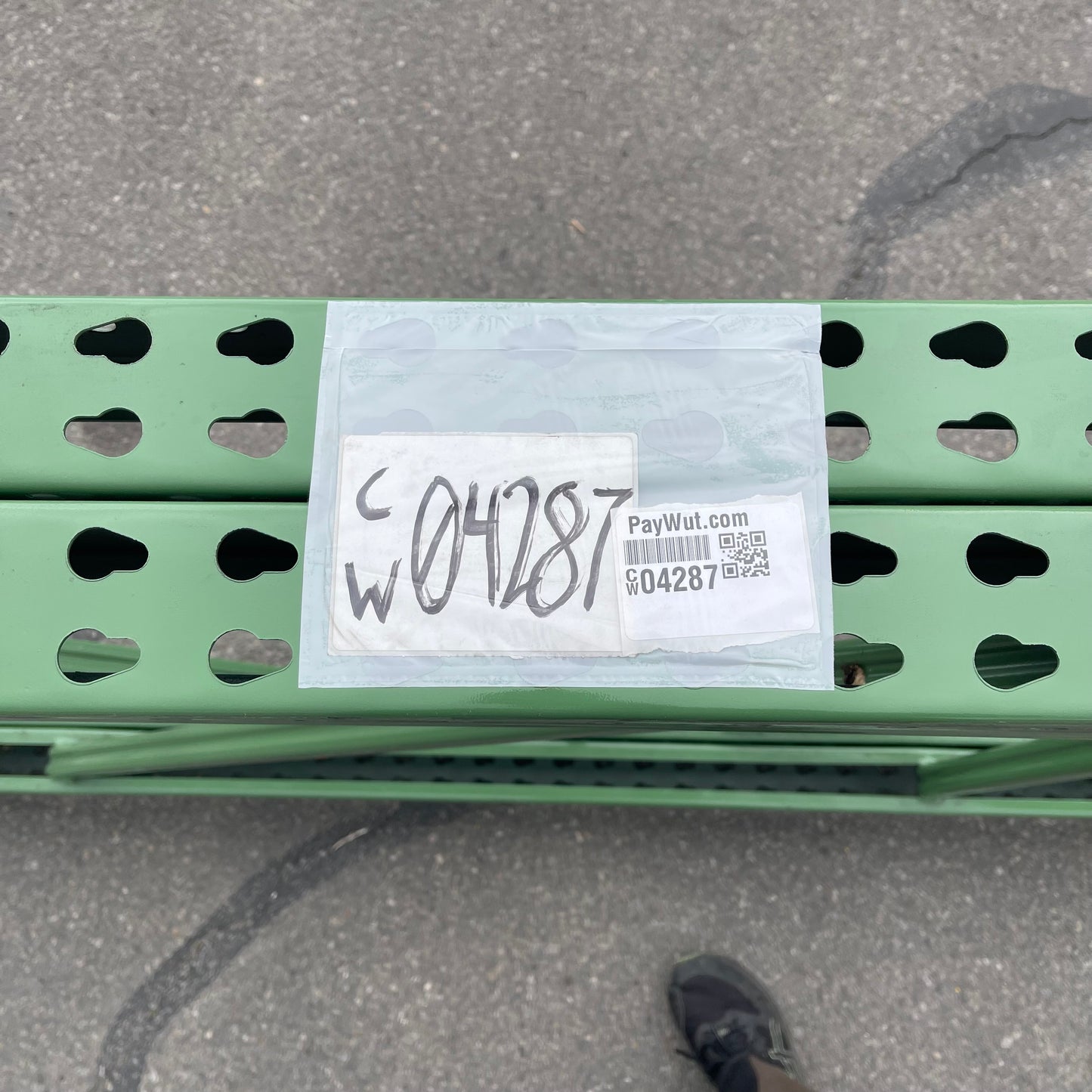 Z@ HUSKY RACK & WIRE Pallet Racking Uprights 16’ x 42.5” x 3.5” Green