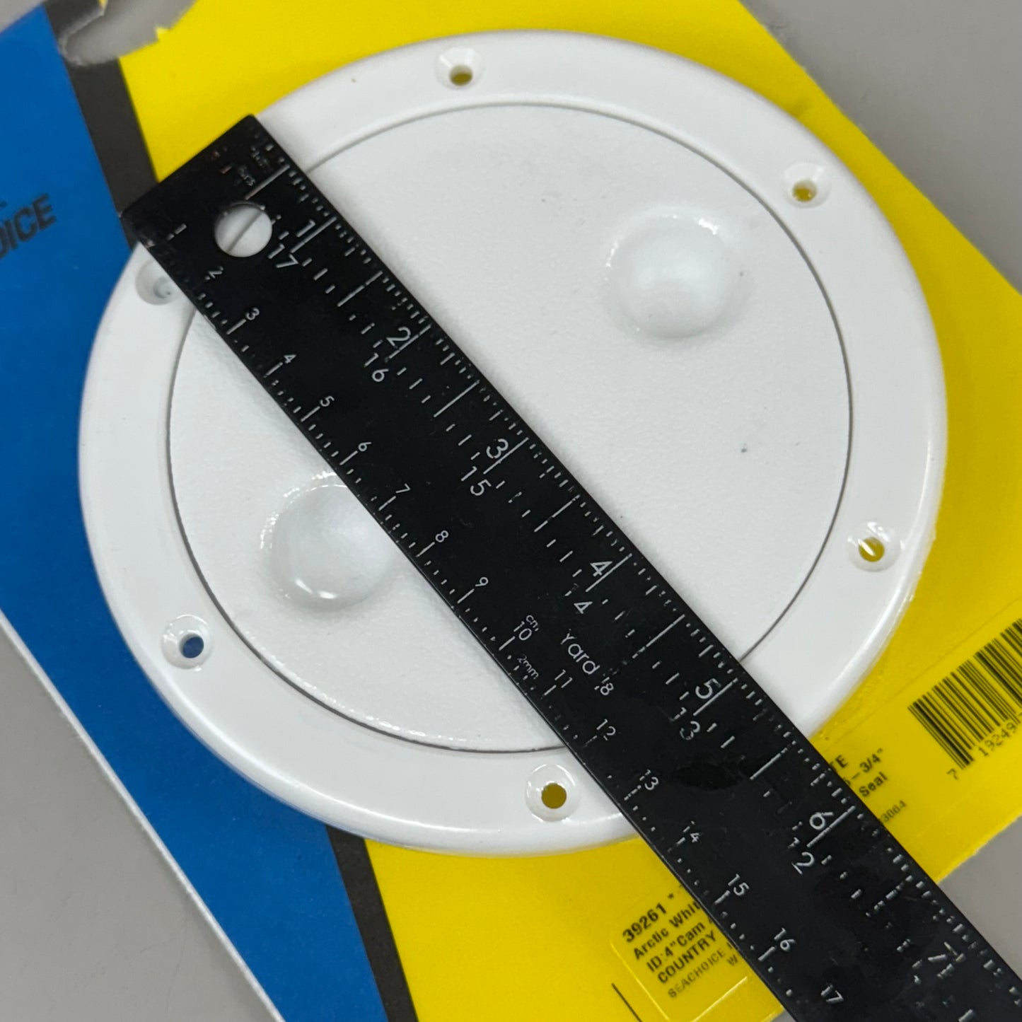 SEACHOICE Artic White Twist N Lock Deck Plate For Boats 9"x7"x1" White 39261