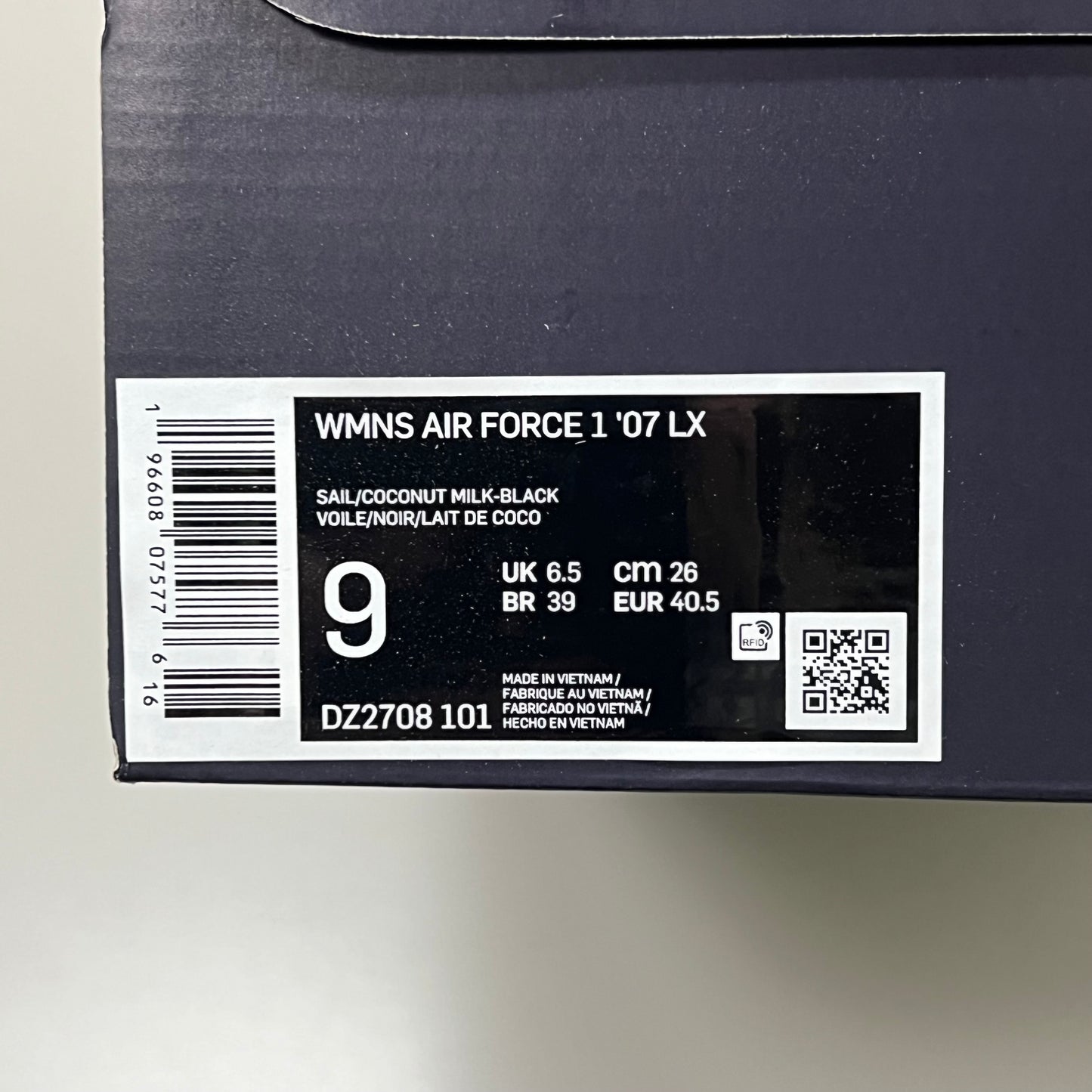 NIKE Air Force 1 07' LX Leather Sz Women's 9 Sail/Coconut Milk-Black DZ2708 101