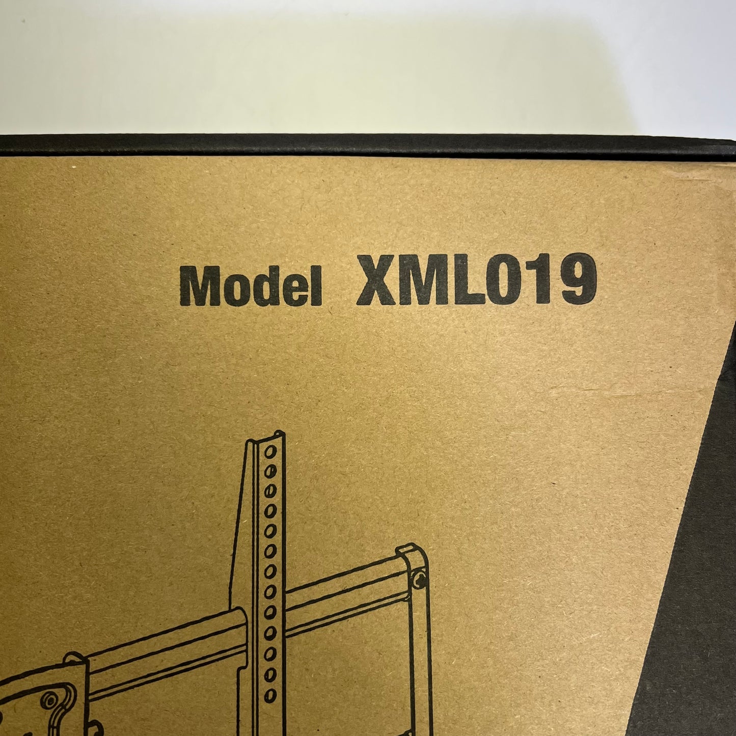 USX-MOUNT Full-motion Tv Wall Mount Fits 16" Wood Stud 37-86 inch Black XML019