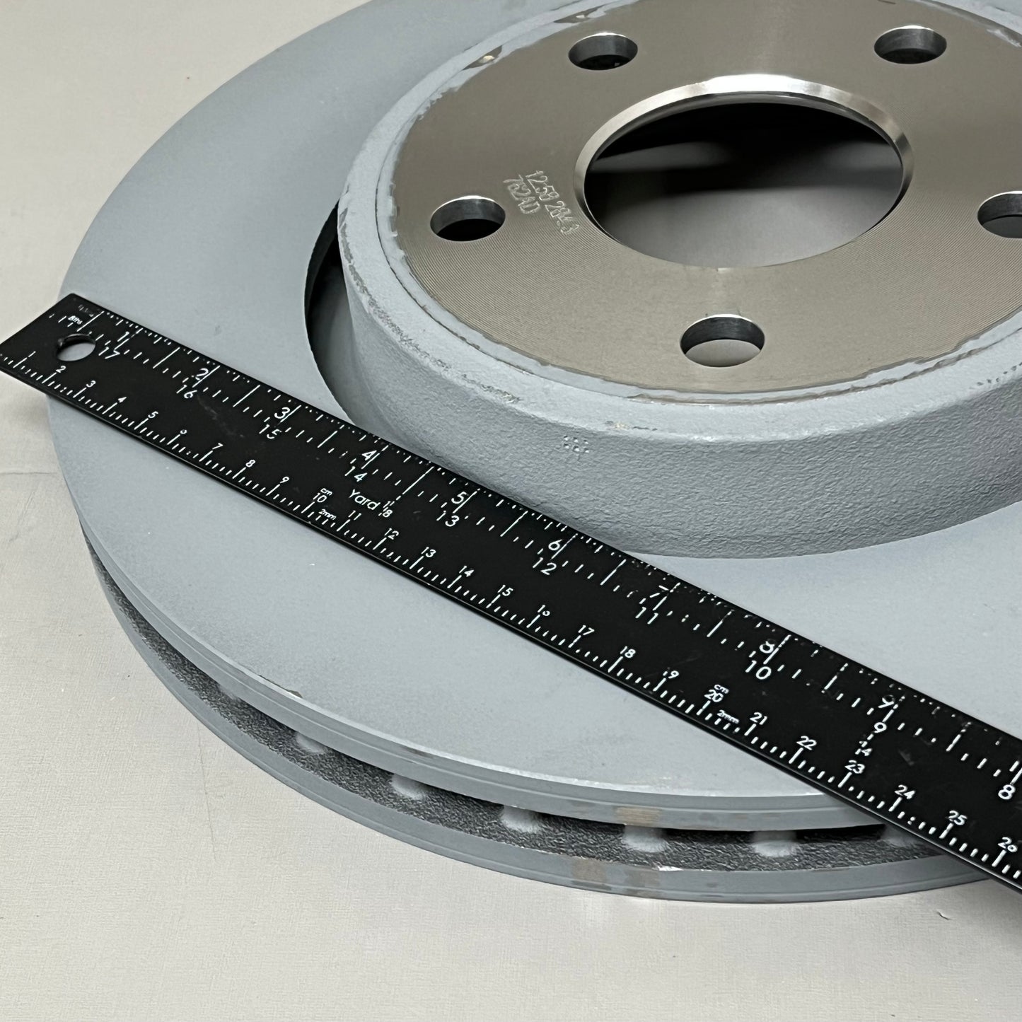 GENUINE MOPAR Brake Rotor 52124762AD (New) 0053409710-001