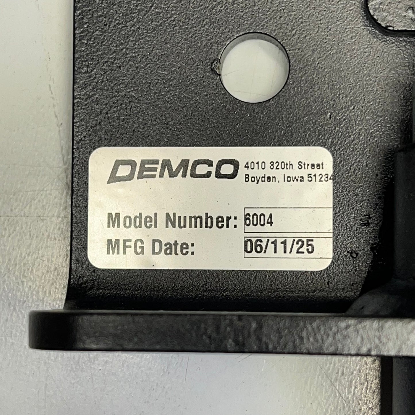 DEMCO Fifth Wheel UMS Adapter Plates Bolt-On Made In USA Black 6004