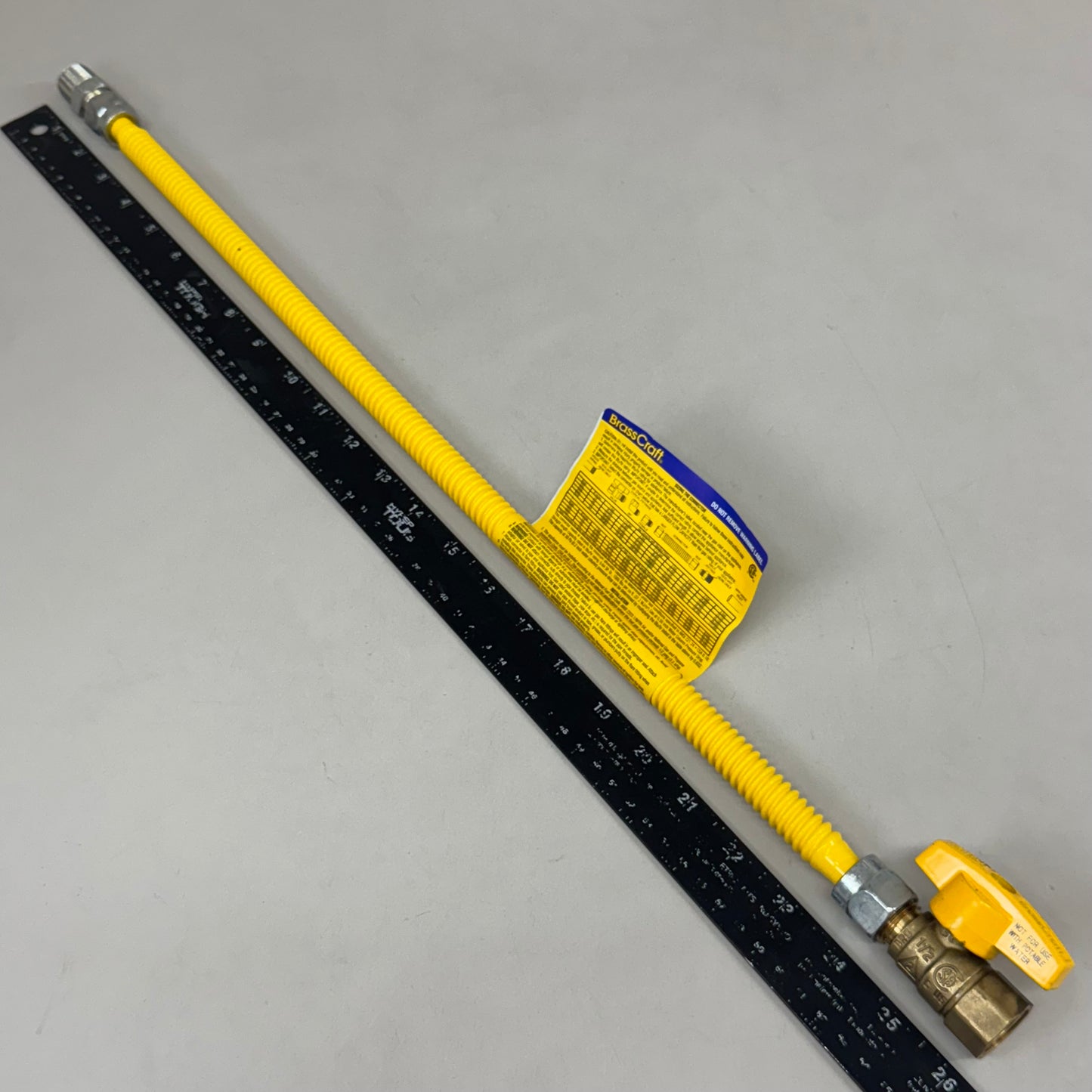 BRASSCRAFT Coated Gas Appliance Connector 1/2" OD X 24" CSSD4K-24