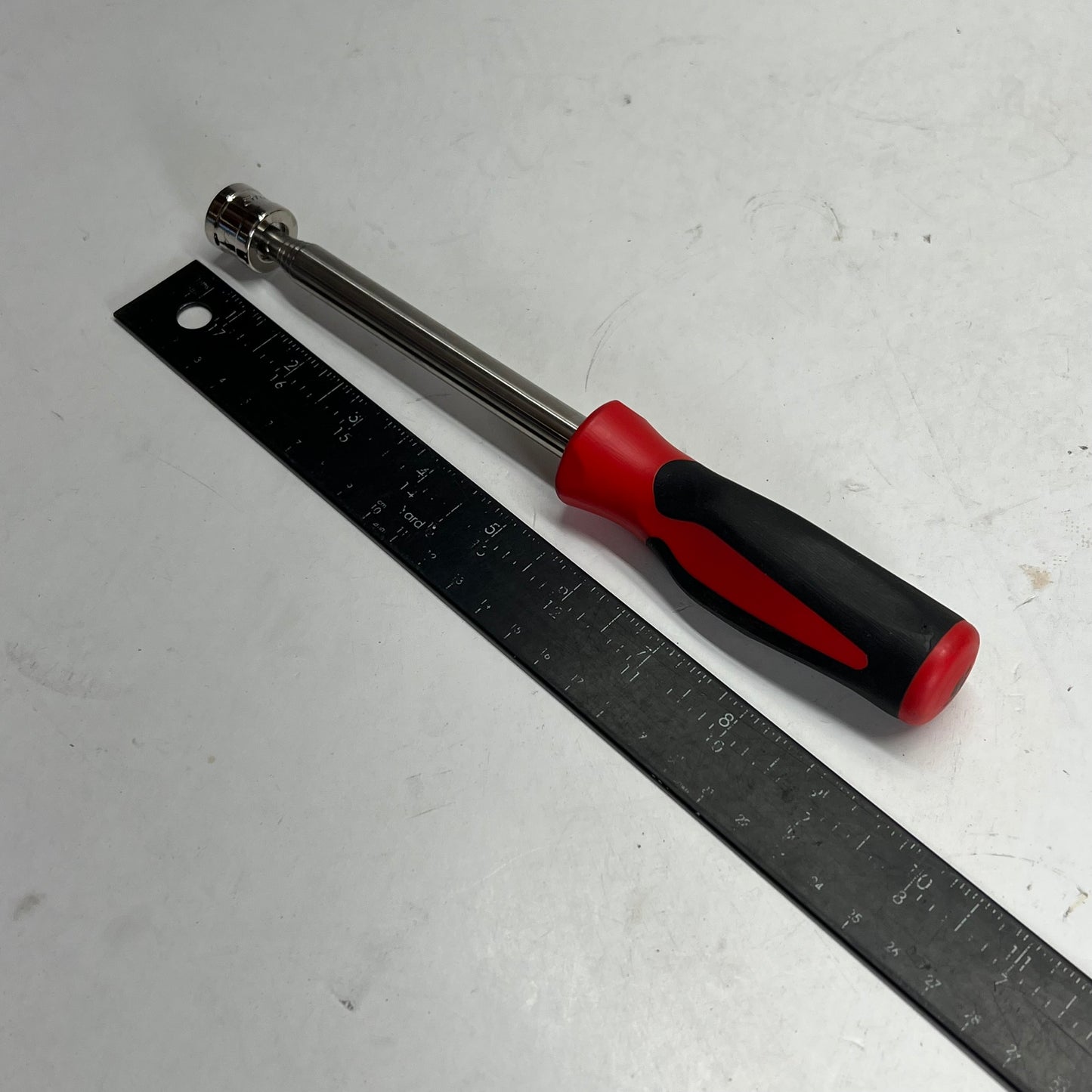 SNAP ON Heavy Duty Telescoping Magnetic Pick-up Tool 18 Lb Red/Black (As-Is)