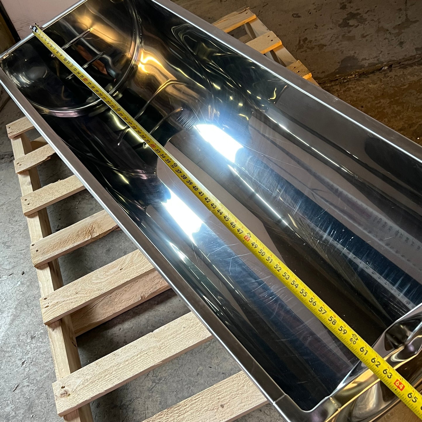 ZA@ Pallet of Wash Tank Only 161 Sz 64"W x 21"L x 13.5"H (AS-IS, Damage)