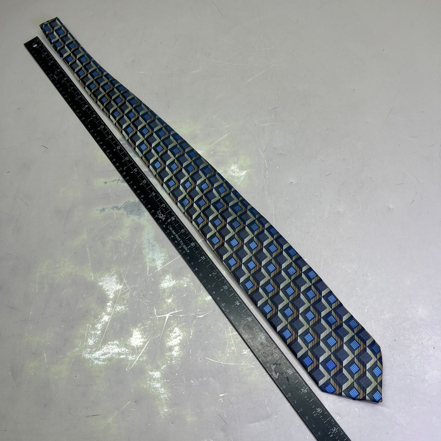 ALEXANDER JULIAN COLOURS 3D Square Tie 60" Blue/Multicolor Pattern (Pre-Owned)